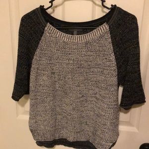 Theonne sweater